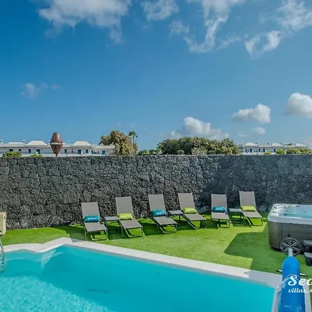 Sea Breeze Callao Villa Playa Blanca