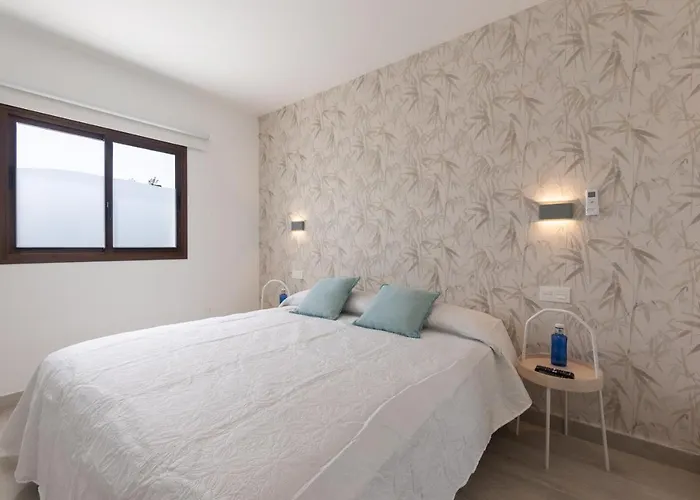 Sea Breeze Callao Villa Playa Blanca