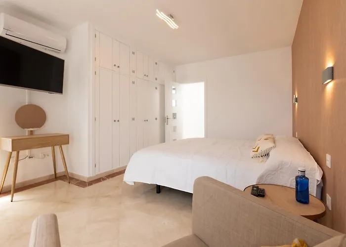 Sea Breeze Callao Villa Playa Blanca