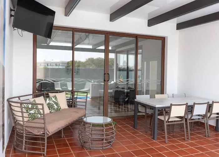 Sea Breeze Callao Playa Blanca