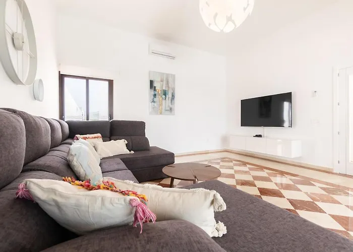 Sea Breeze Callao Vila *