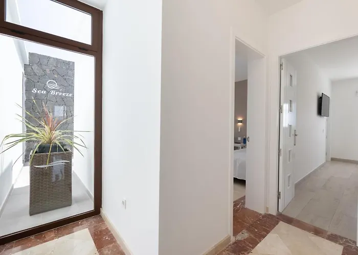 Sea Breeze Callao Vila